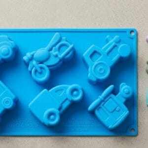 Silicon Mould – 6 Cavity Vehicles (CM020)