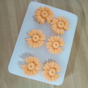 Silicon Mould – multi dasiy Topper